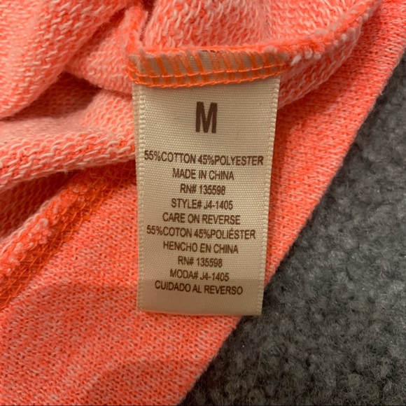 Neon Coral 3/4 sleeve Sweater. Size M. - Picture 6 of 6